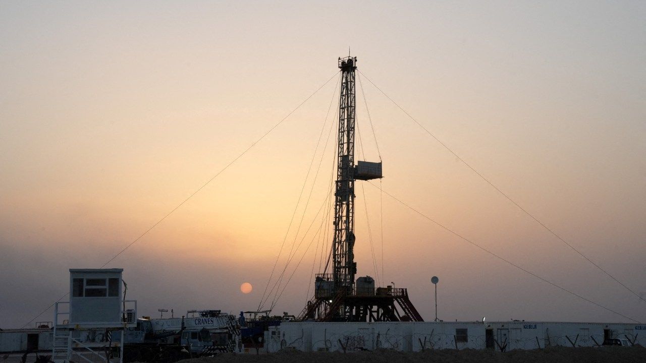 OPEP+ recortará producción de 1.66 millones de barriles de petróleo