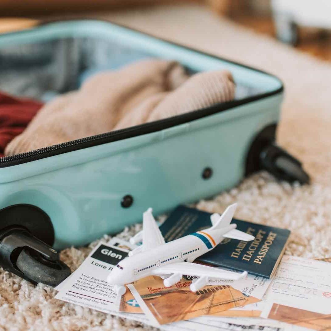 Así como las aerolíneas deben seguir lineamientos, los pasajeros deben respetar las reglas de los aeropuertos