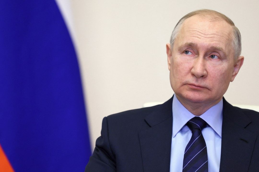 Un espía de la KGB muy cercano a su figura afirma que Putin usa un doble para esconder su verdadero estado de salud.