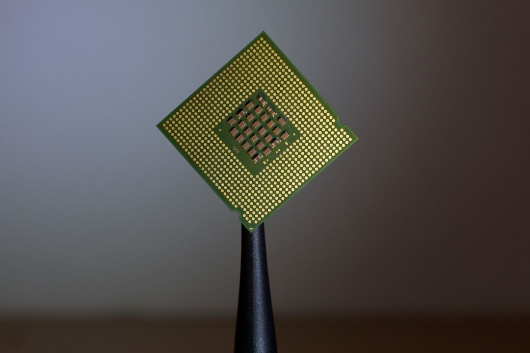 El chip libera en el organismo naltrexona, una sustancia usada normalmente en tratamientos contra la adicción para prevenir recaídas.