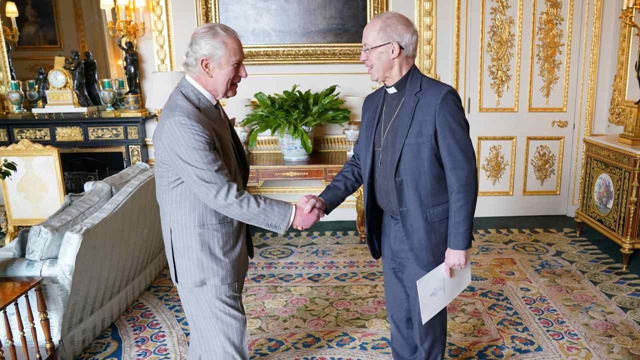Pedirán a británicos jurar lealtad al Rey en su Coronación