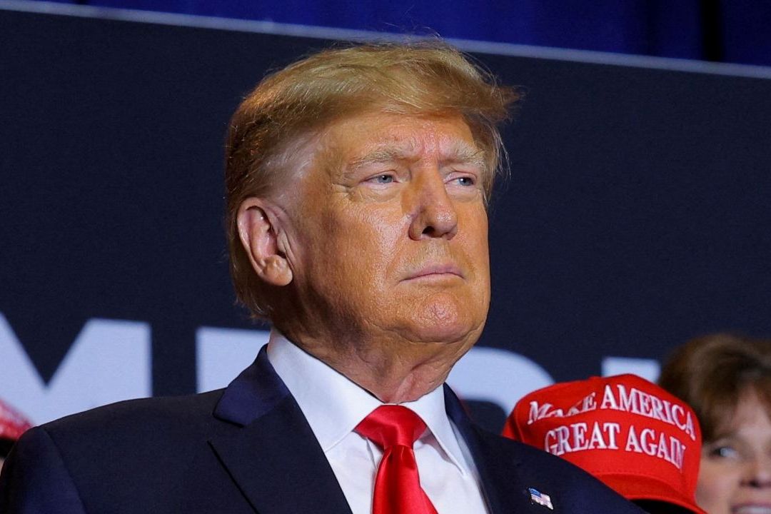 Trump tacha de ataque político el juicio que enfrenta por violación