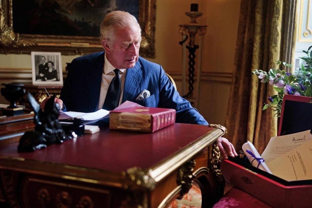 Carlos III, el rey británico que llega al trono con mayor edad
