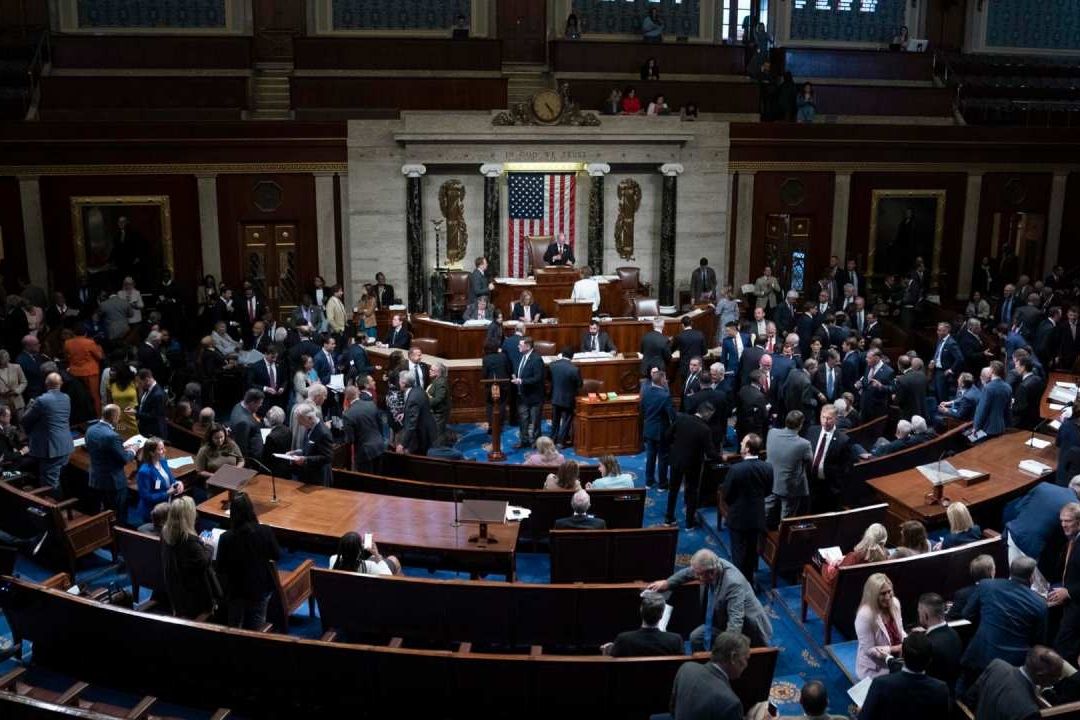 Republicanos Aprueban Ley de Seguridad Fronteriza 2023