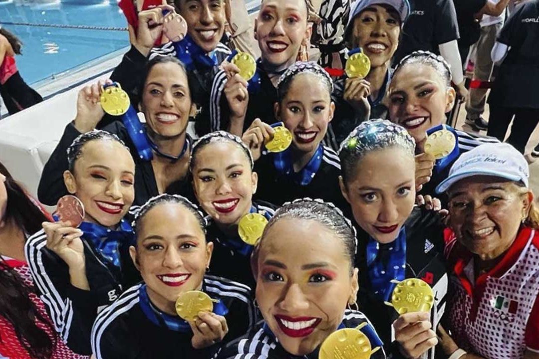 Atleta Desmiente a AMLO sobre Apoyo de su Gobierno a Equipo de Natación Artística