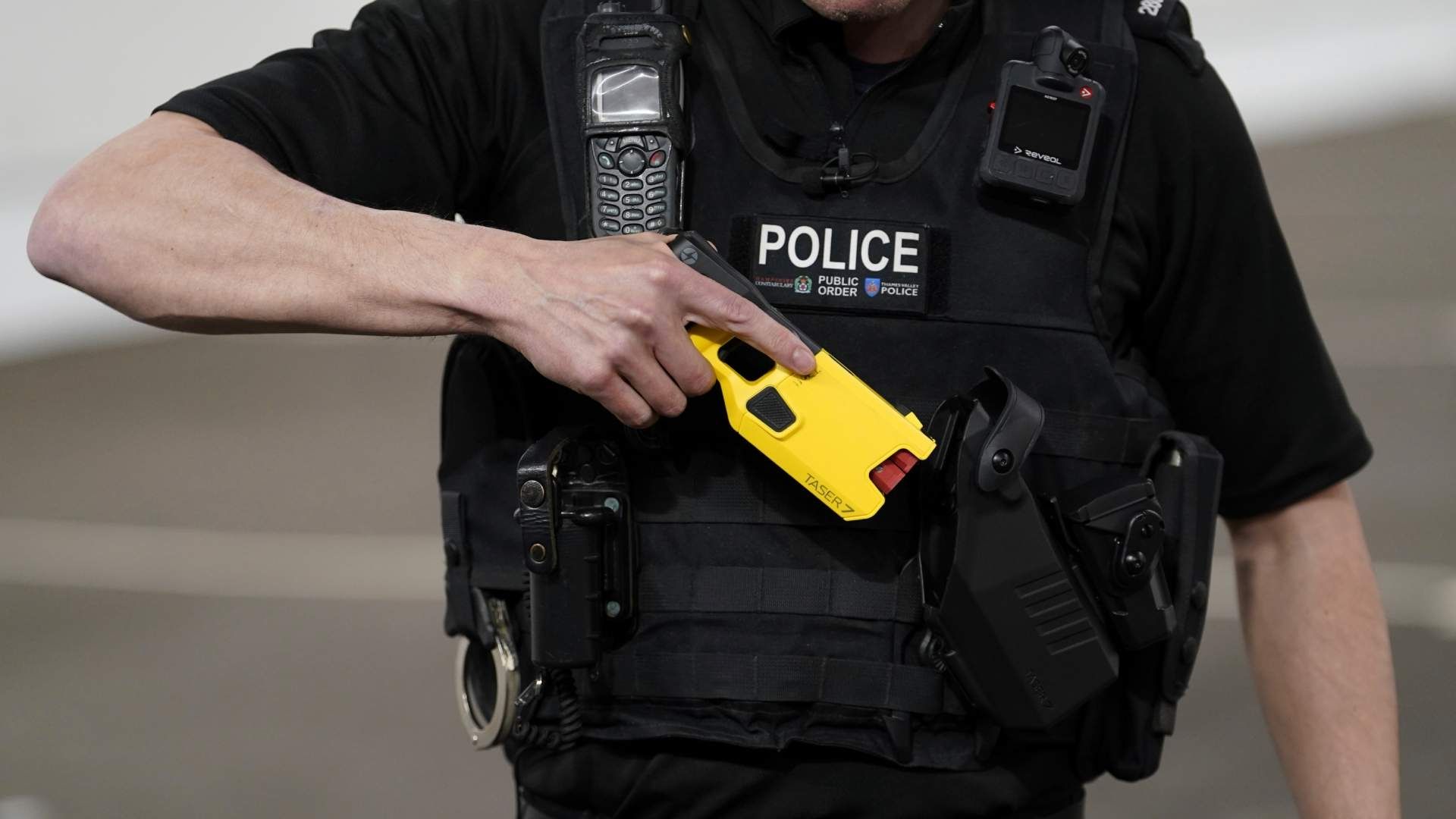 El uso de pistolas táser por parte de la policía es muy cuestionado