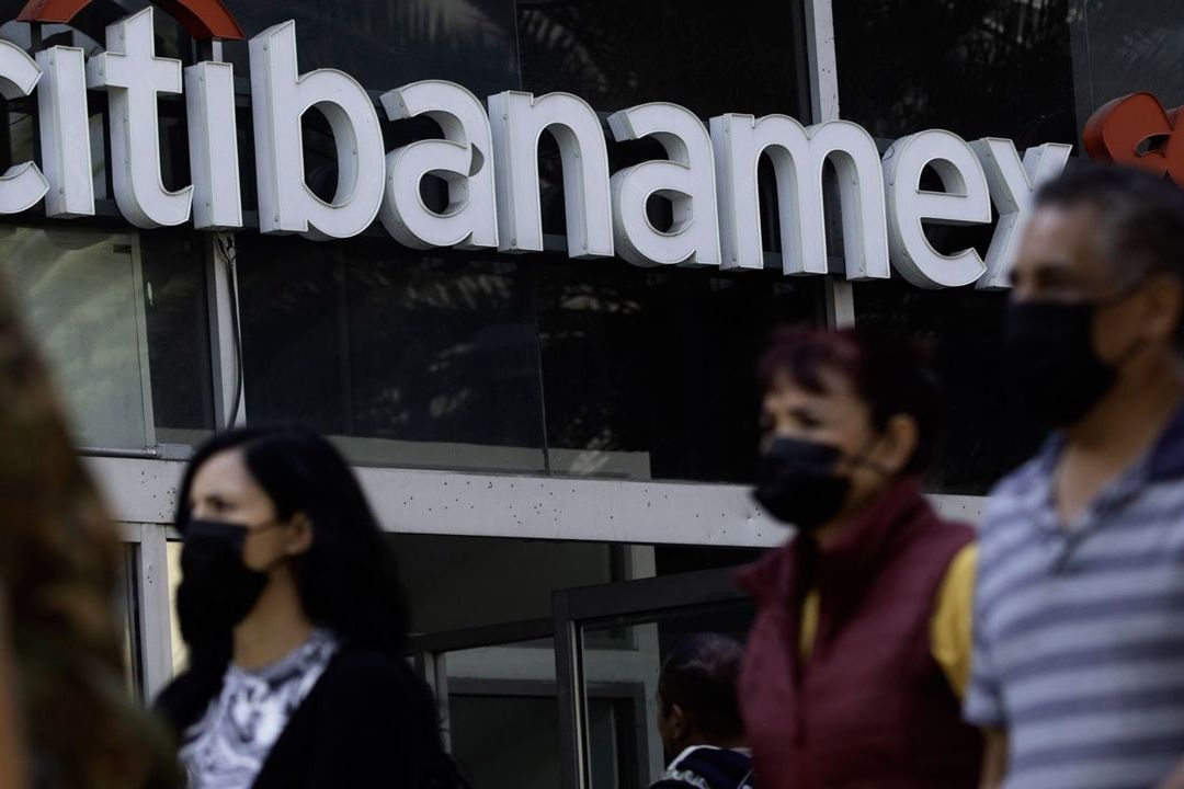 Se Deben Pagar Impuestos por Venta de Banamex , advierte AMLO; Aunque no sea en su Gobierno
