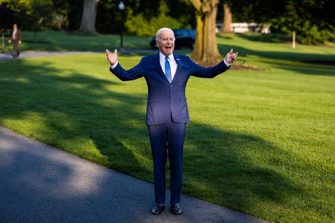 Biden Celebra Suspensión Del Techo De Deuda; Alista Discurso