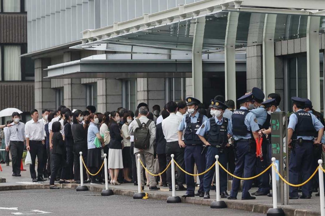 Japón Cancela Audiencia del Asesinato de Shinzo Abe