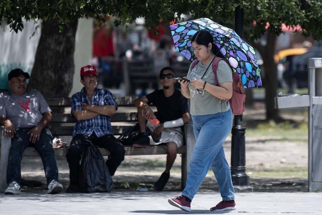 Para saber si tienes un golpe de calor debes prestar atención a varios síntomas.