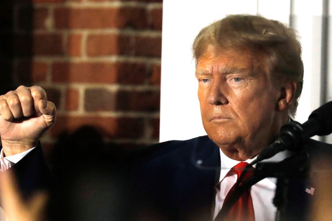 Trump No Devolvió Documentos Clasificados por Estar Ocupado