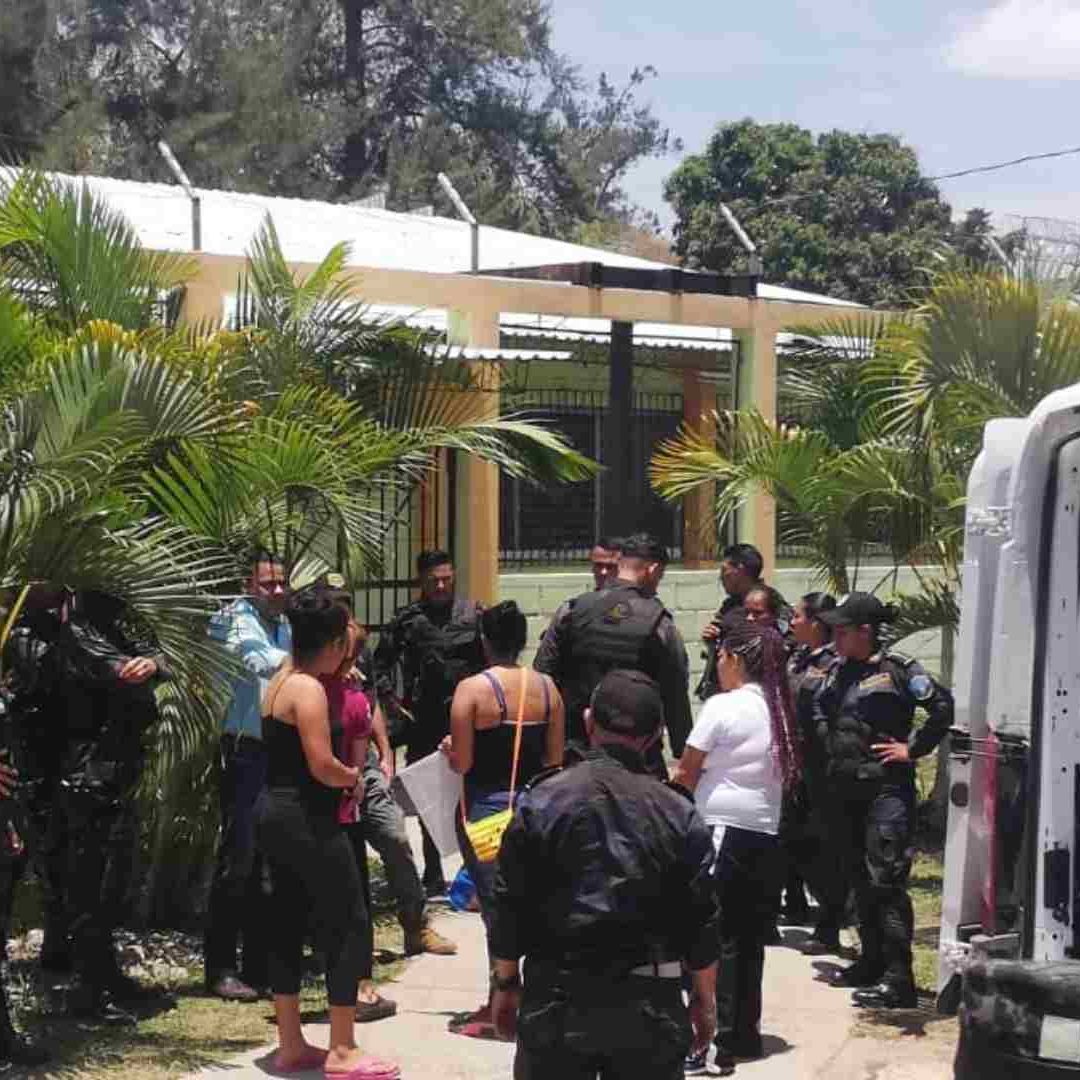 Riña en cárcel femenil en Honduras