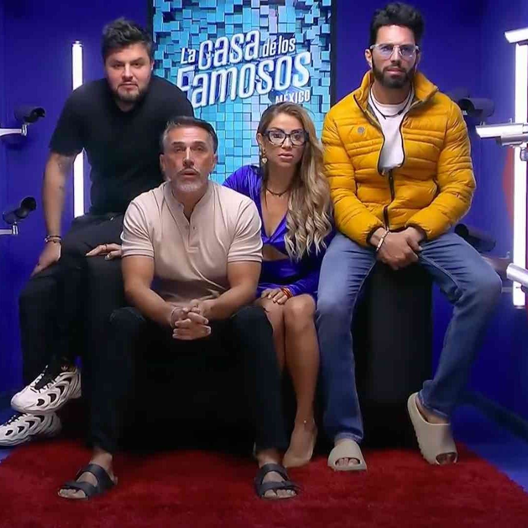 Se transmite de lunes a viernes a las 22:00 horas por Canal 5