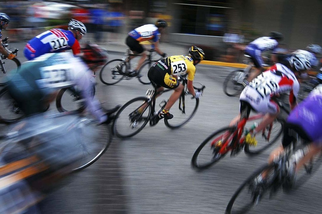 UCI prohíbe a mujeres transgénero participar en pruebas de ciclismo femeninas