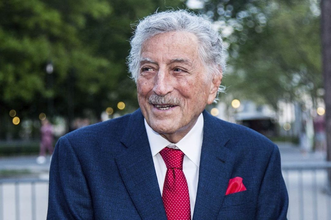 Mundo artístico lamenta la muerte del cantante estadounidense Tony Bennett