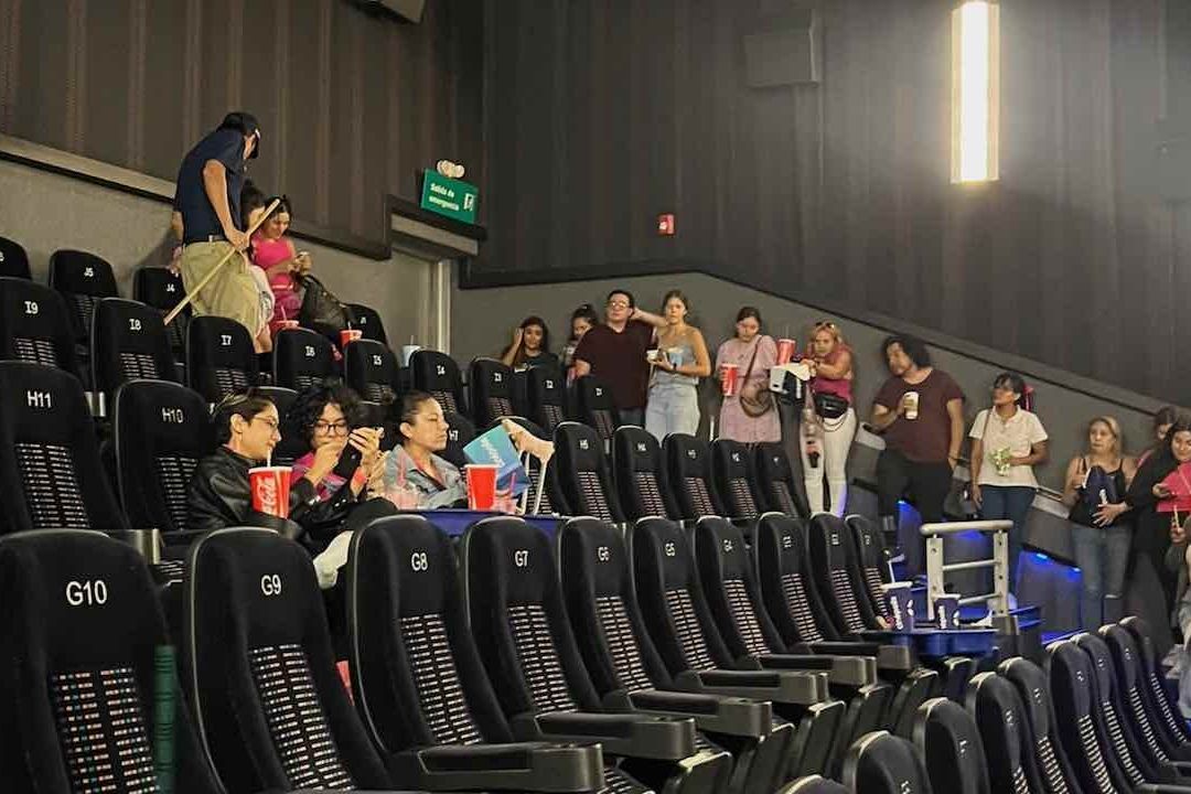Suspenden función de Barbie en Cinépolis por una rata