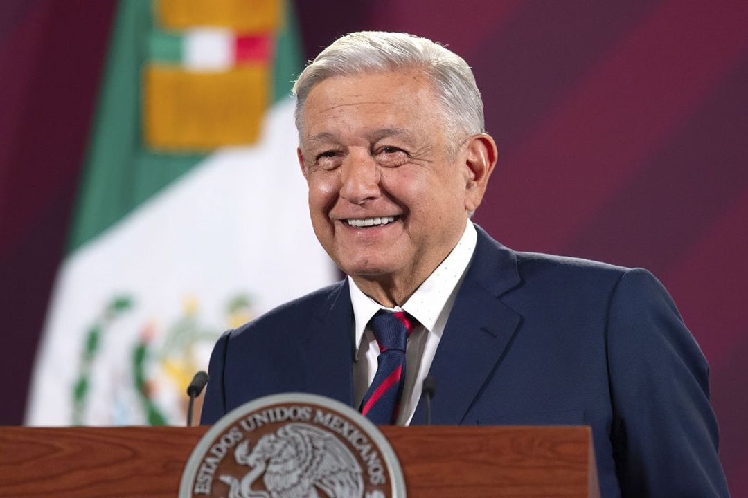 El presidente AMLO anuncia en mañanera que propondrá al sector Salud un banco de medicamentos