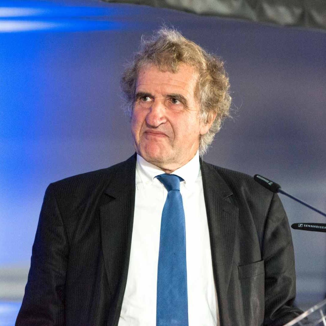 Gérard Leclerc: muere reconocido periodista francés en accidente de avioneta