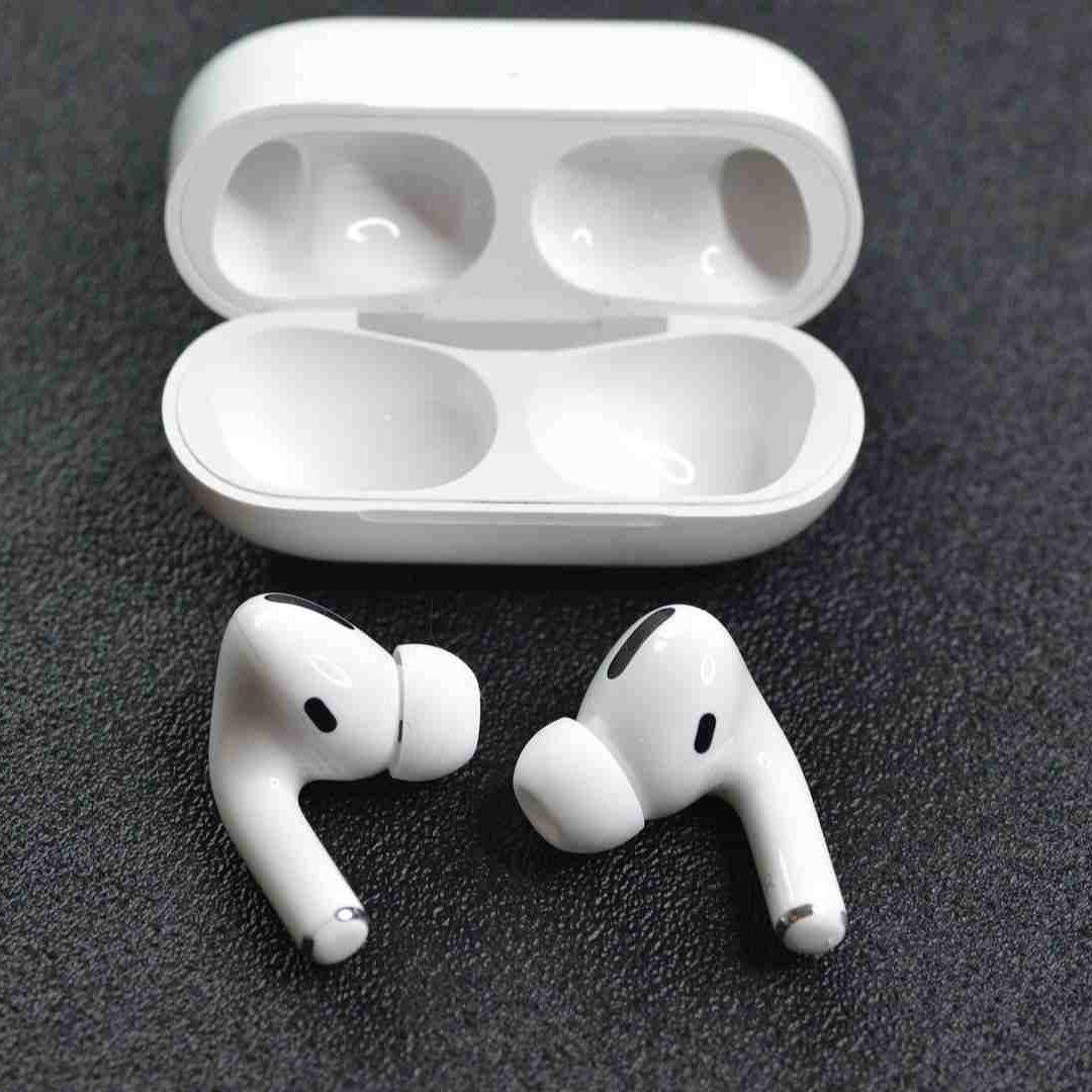 Mujer Traga su Audífono Bluetooth al Confundirlo con sus Vitaminas