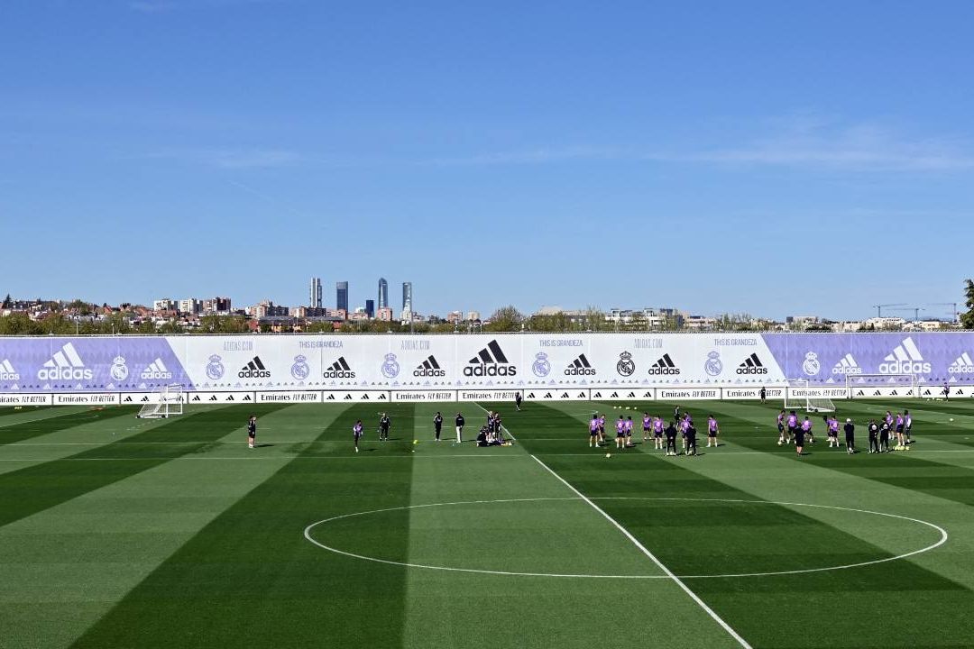 Detienen a tres jugadores juveniles del Real Madrid por difundir video sexual