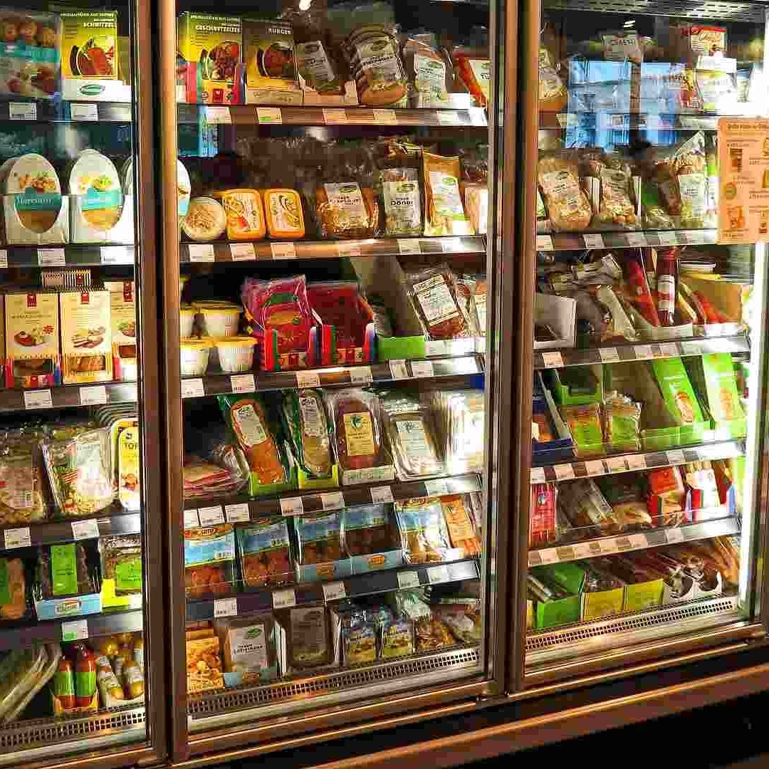 Video Niña Muere Electrocutada al Abrir Refrigerador en Supermercado