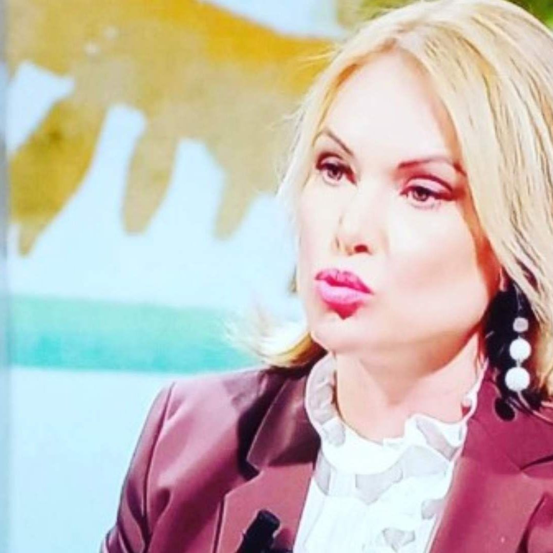 Marina Ovsiannikova ha protagonizado momentos polémicos en televisión. Foto: IG: @ovsiannikova6219