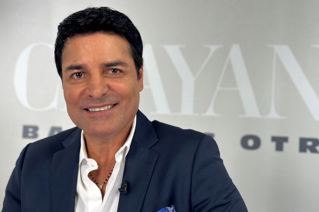 Chayanne afirma que puede ser objeto de deseo a sus 55 años