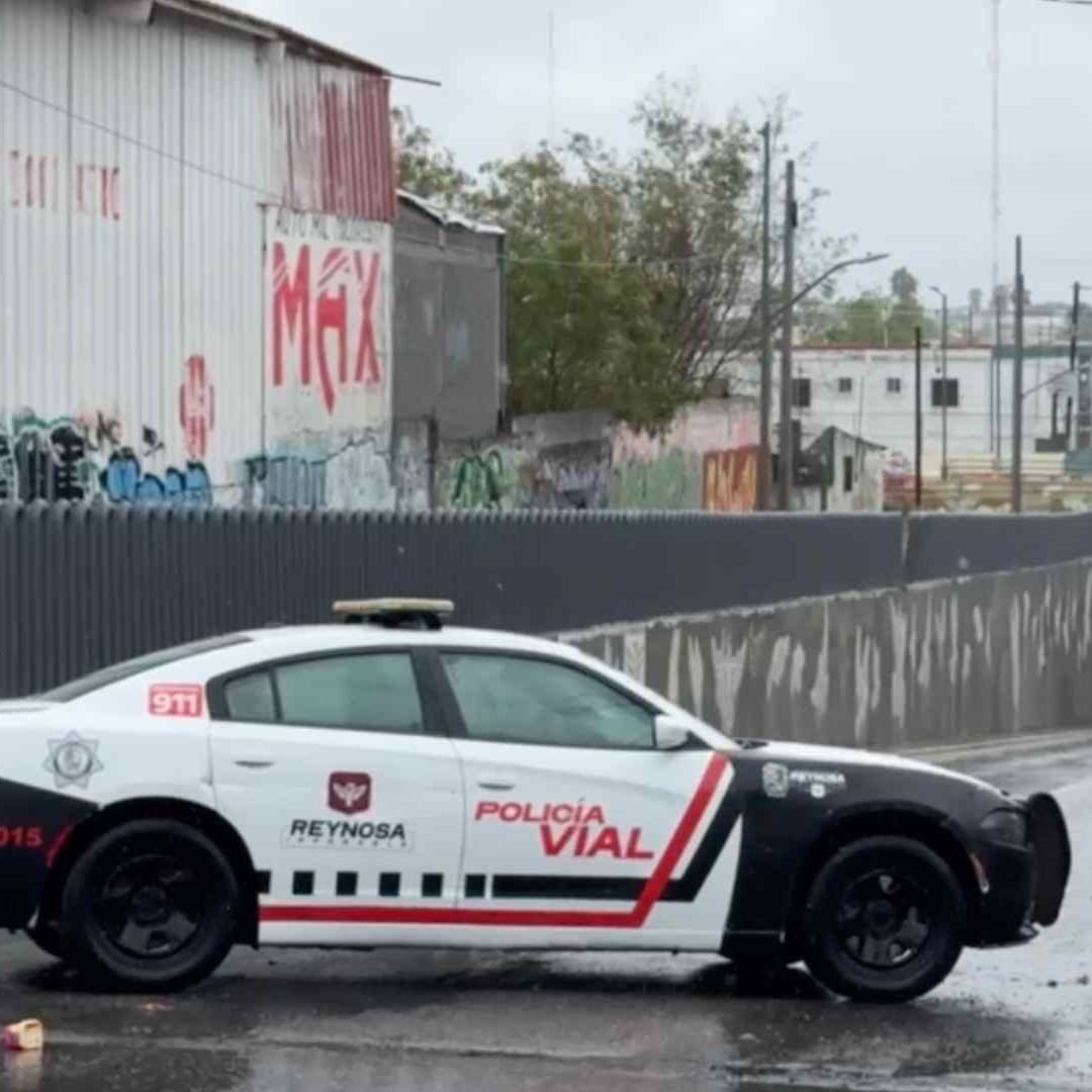 Tres Vehículos Varados en Reynosa