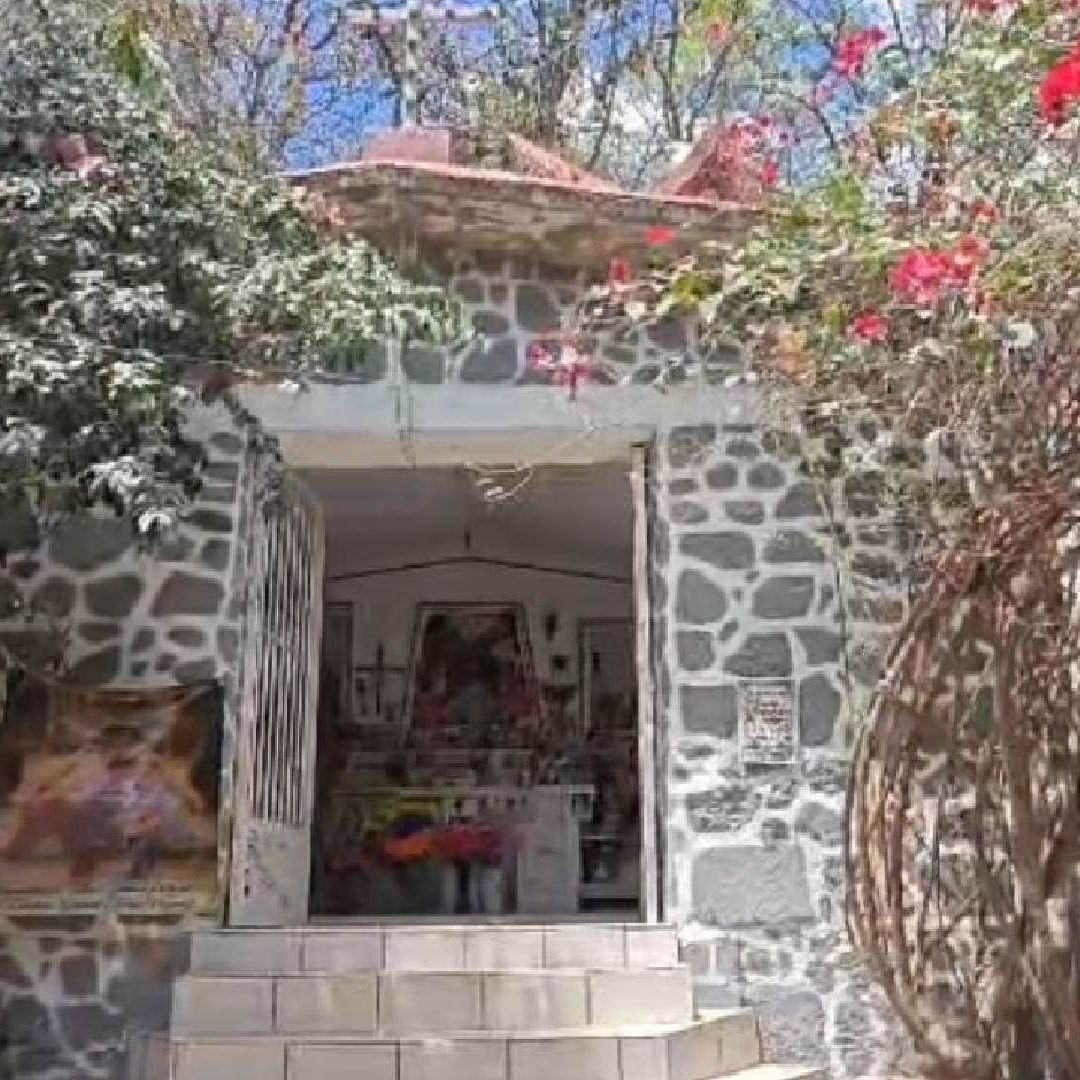 Esta es la capilla dedicada a la Virgen de Talpa