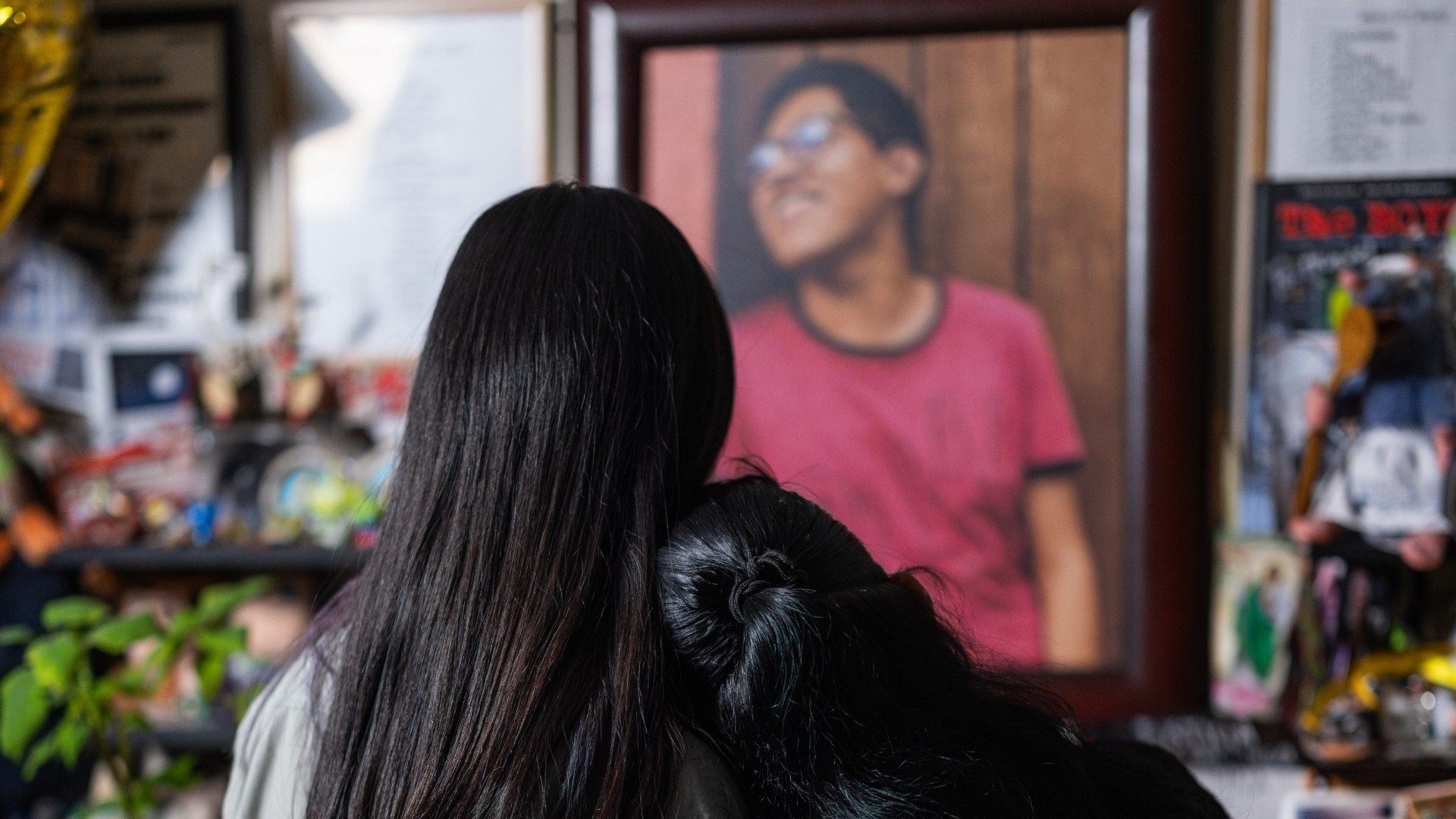 Graciela Hernández y Diana Rojas, madre y hermana de Miguel Ángel Rojas. Foto: N+