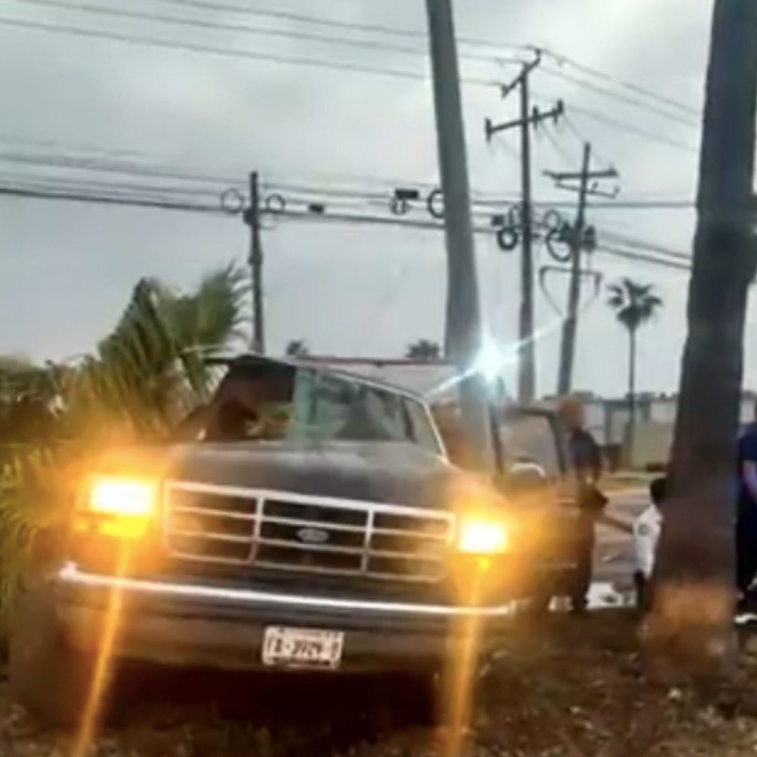 Accidente en Miguel Alemán, autoridades en el sitio