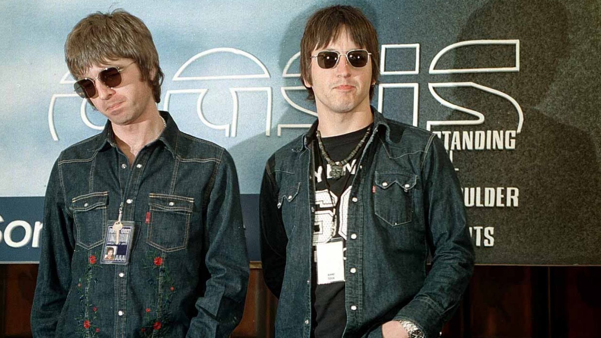 Hermanos Gallagher se reencuentran tras 15 años