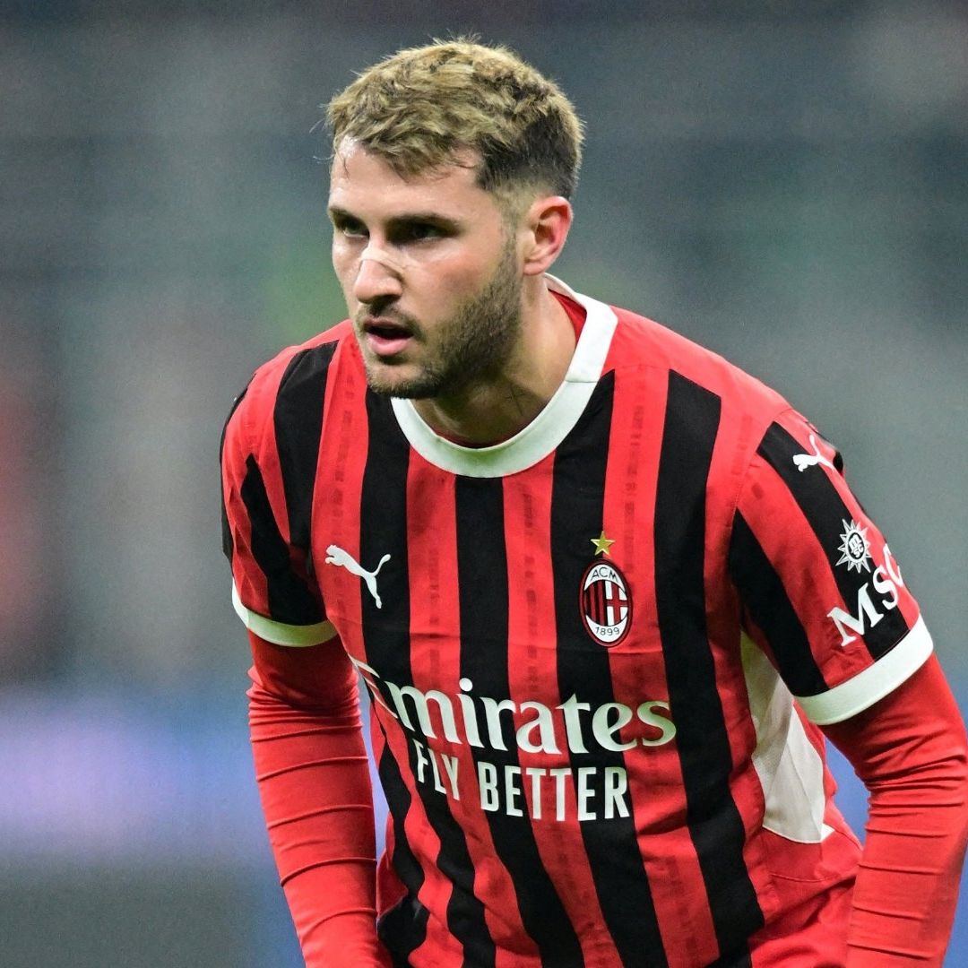 Cuando debuta Santiago Giménez en Champions League con Milan