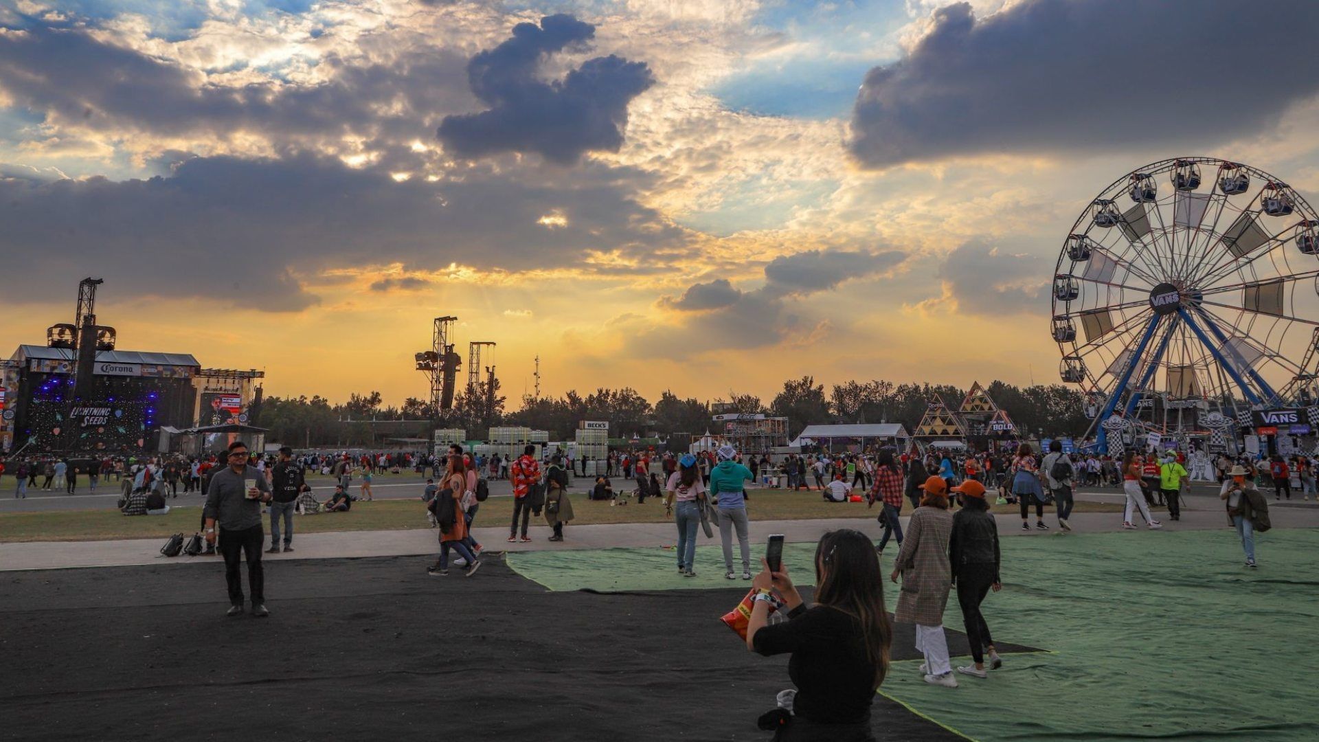 Mapa Corona Capital 2023: ¿Dónde Están los 5 Escenarios, Estacionamiento y Más Atracciones?