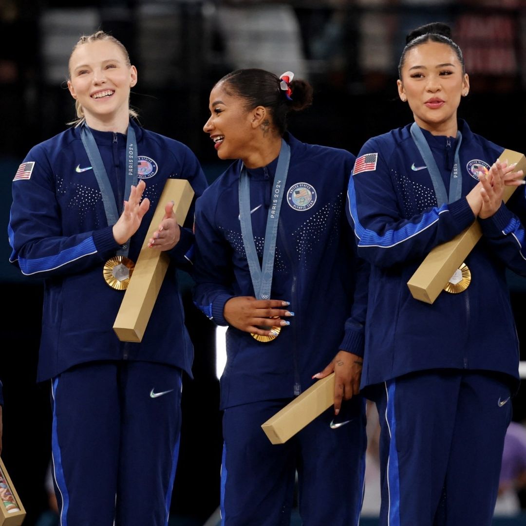 París 2024: EUA logra oro en gimnasia
