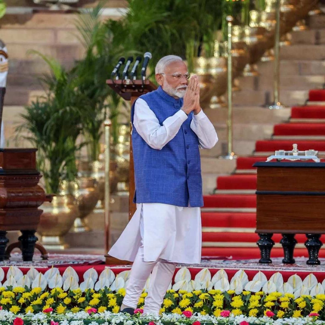 Narendra Modi Jura como Primer Ministro de la India para Tercer Mandato, Tras Reñida Victoria