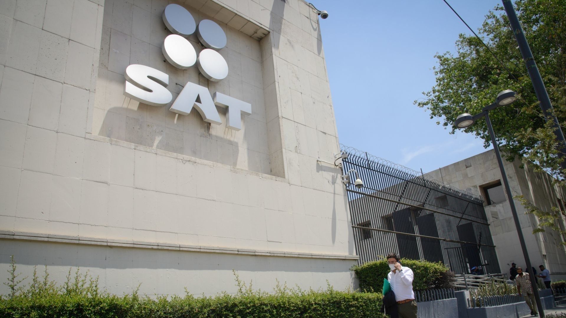 ¿Cuándo se Presenta la Declaración Anual 2023 del SAT? Fechas para Personas Físicas y Morales