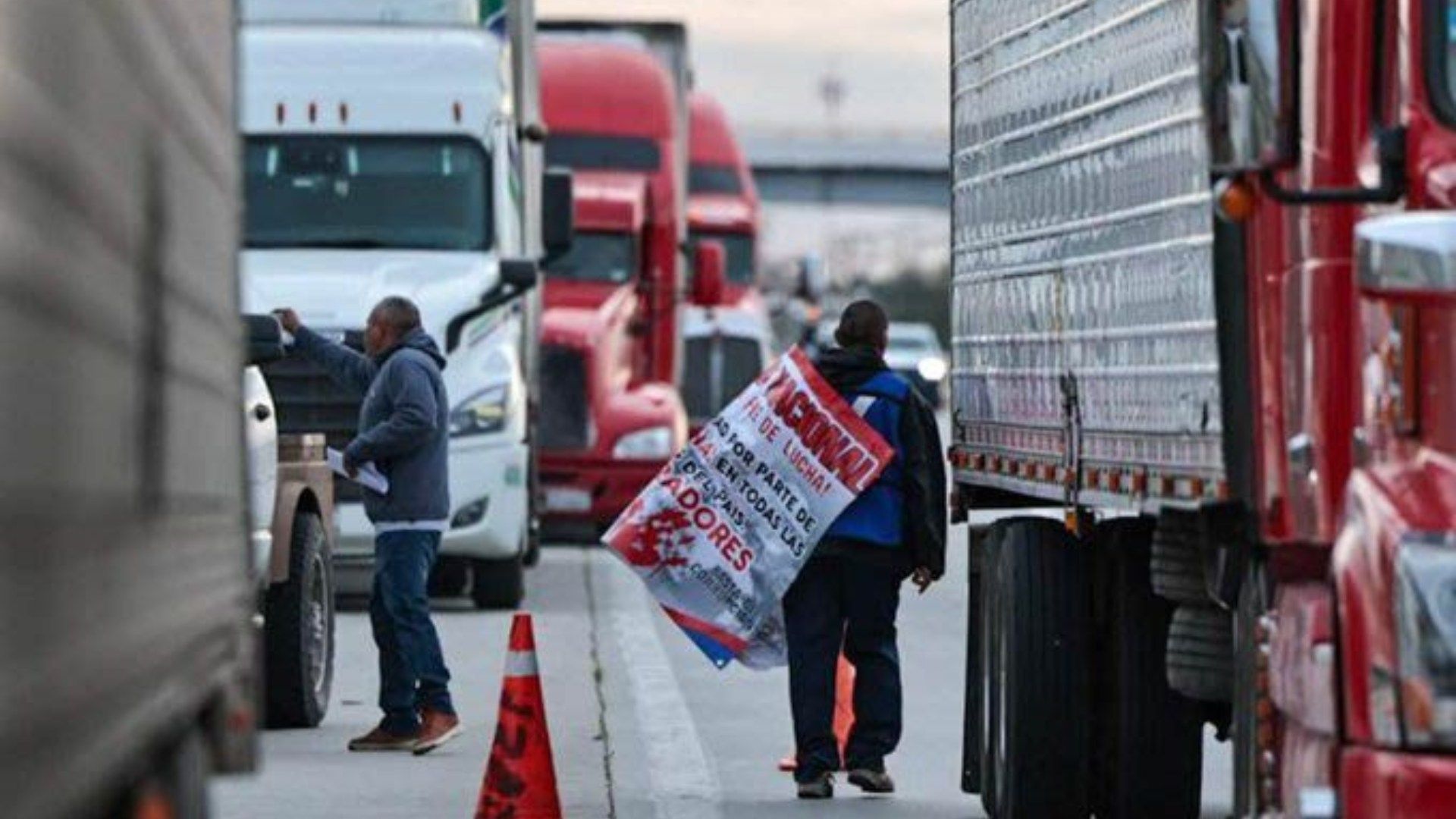 Marchas CDMX Hoy, Lunes 6 de Abril 2026: Cierres y Alternativas Viales.