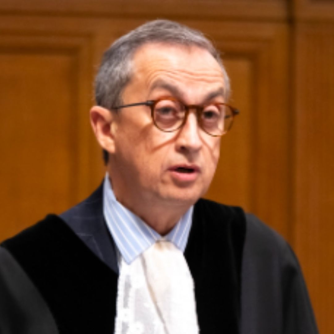 El doctor Juan Manuel Gómez-Robledo