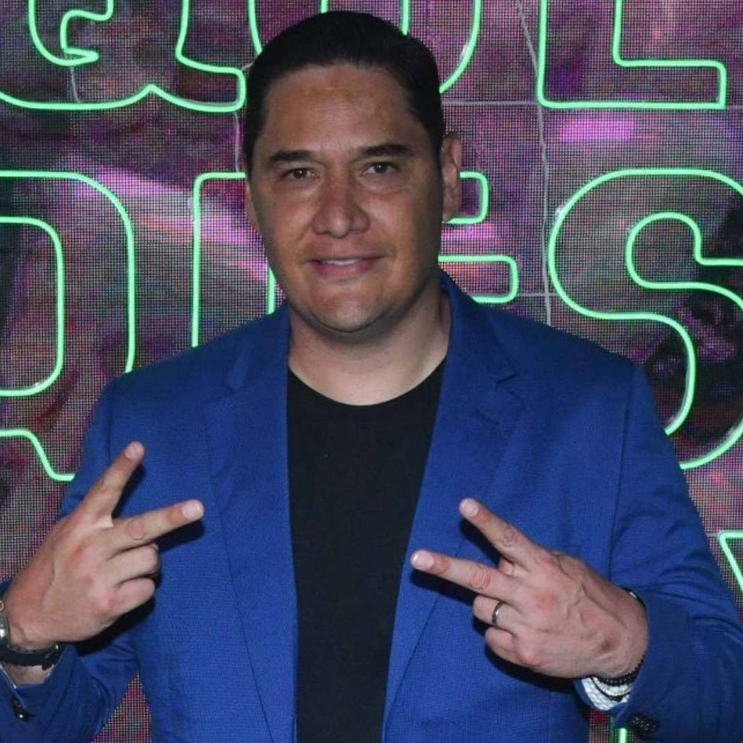 Un Poco Tarde… Moisés Muñoz Contesta 6 Años Después a Raúl Jiménez y las Redes Sociales No lo Perdonan