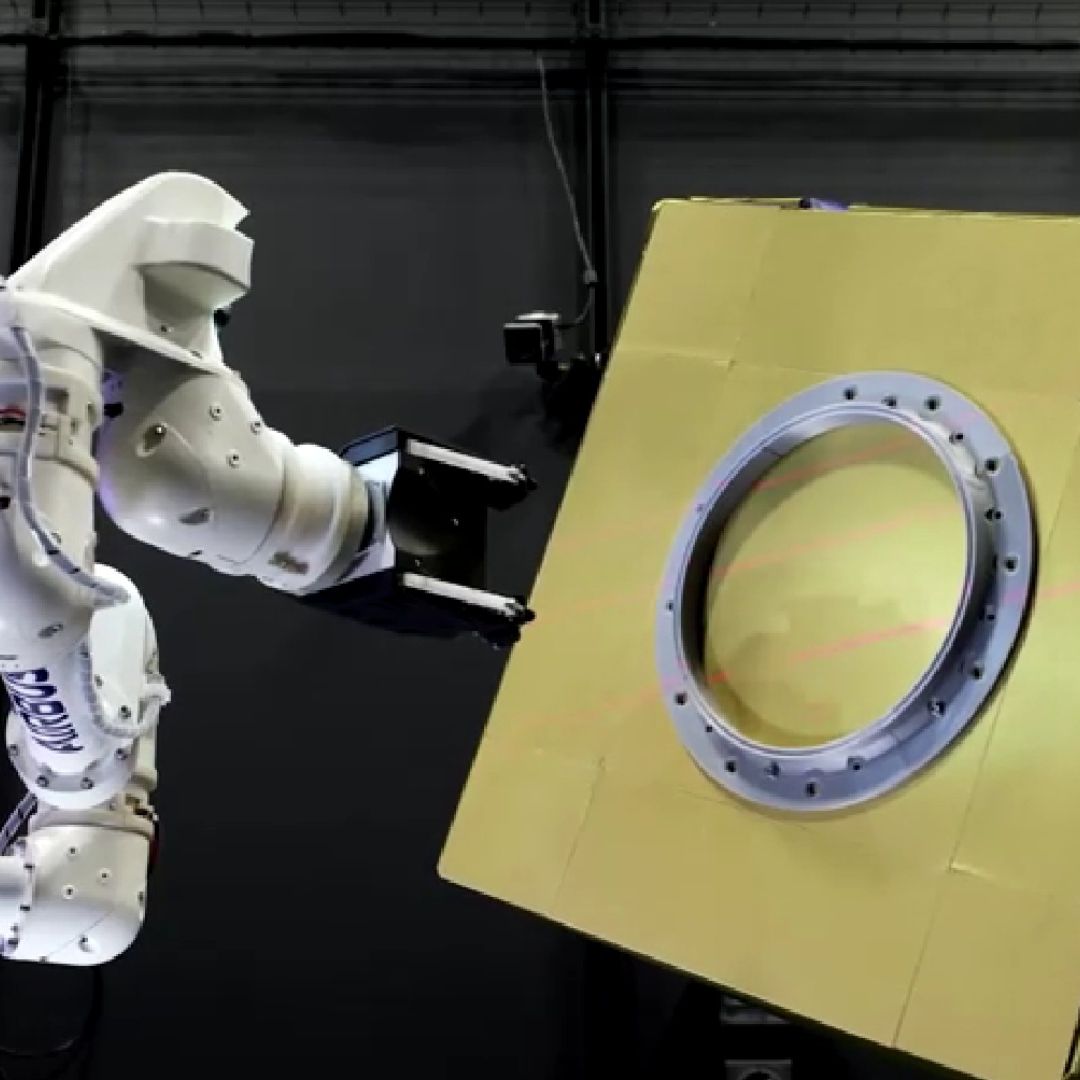 Crean Robot Para Eliminar la Basura que Flota en el Espacio