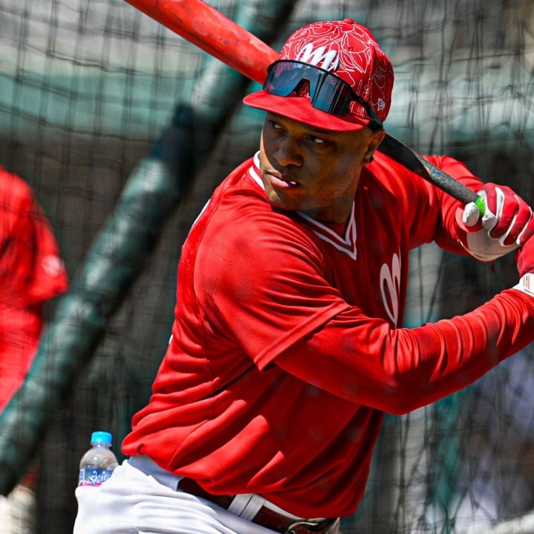 'Vengo aquí para ganar', dijo Robinson Canó a la afición escarlata. Foto: @DiablosRojosMX