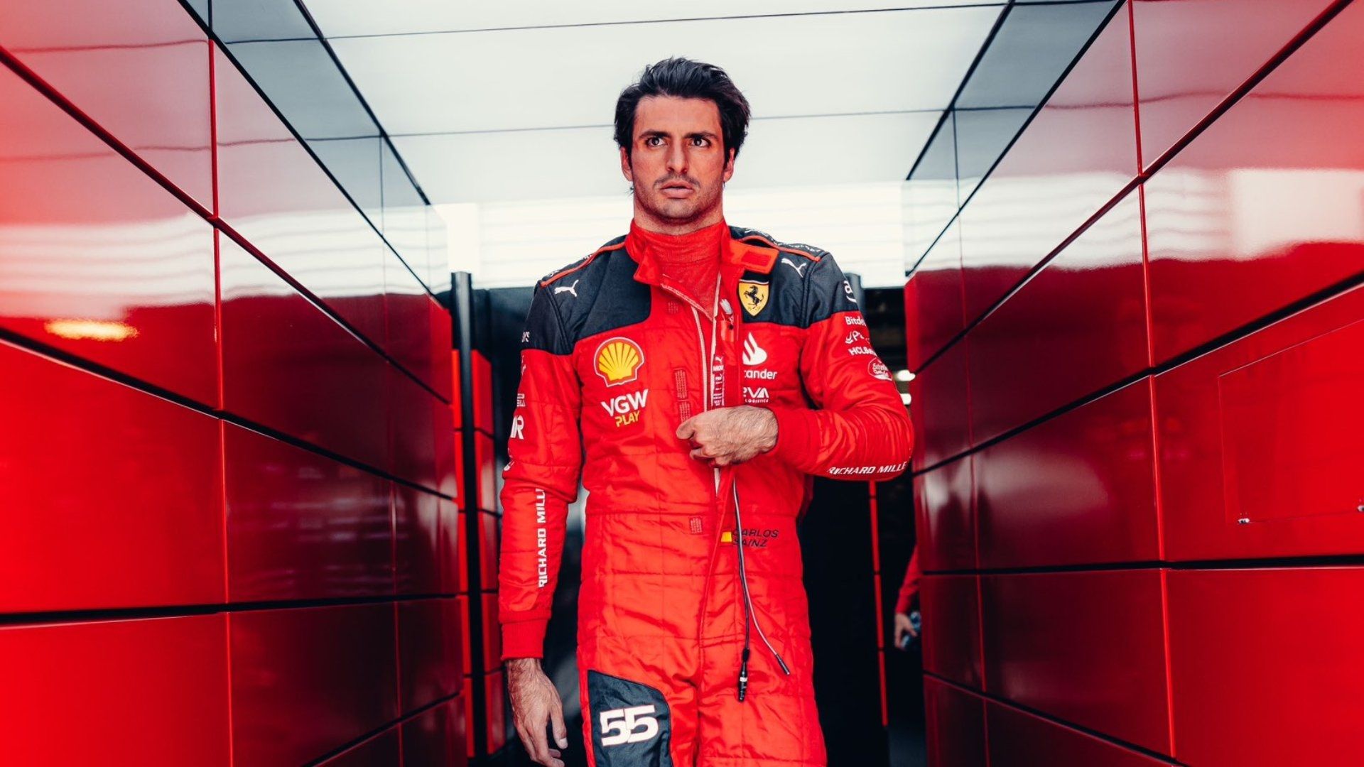 F1: Carlos Sainz Es Intervenido Con Éxito de Apendicitis; No Correrá el GP de Arabia Saudí