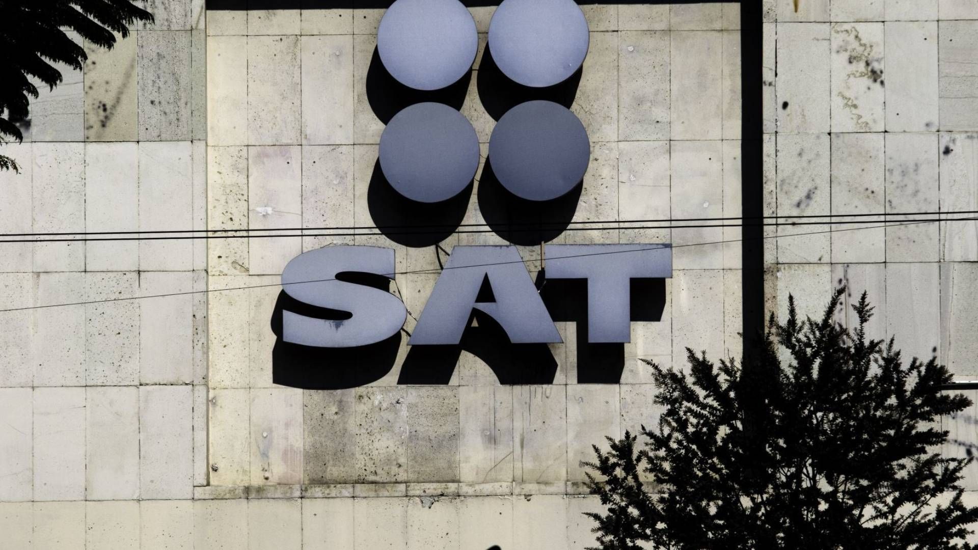 El SAT no contempla dar una prórroga para las personas físicas que no han presentado su Declaración Anual en abril 2024