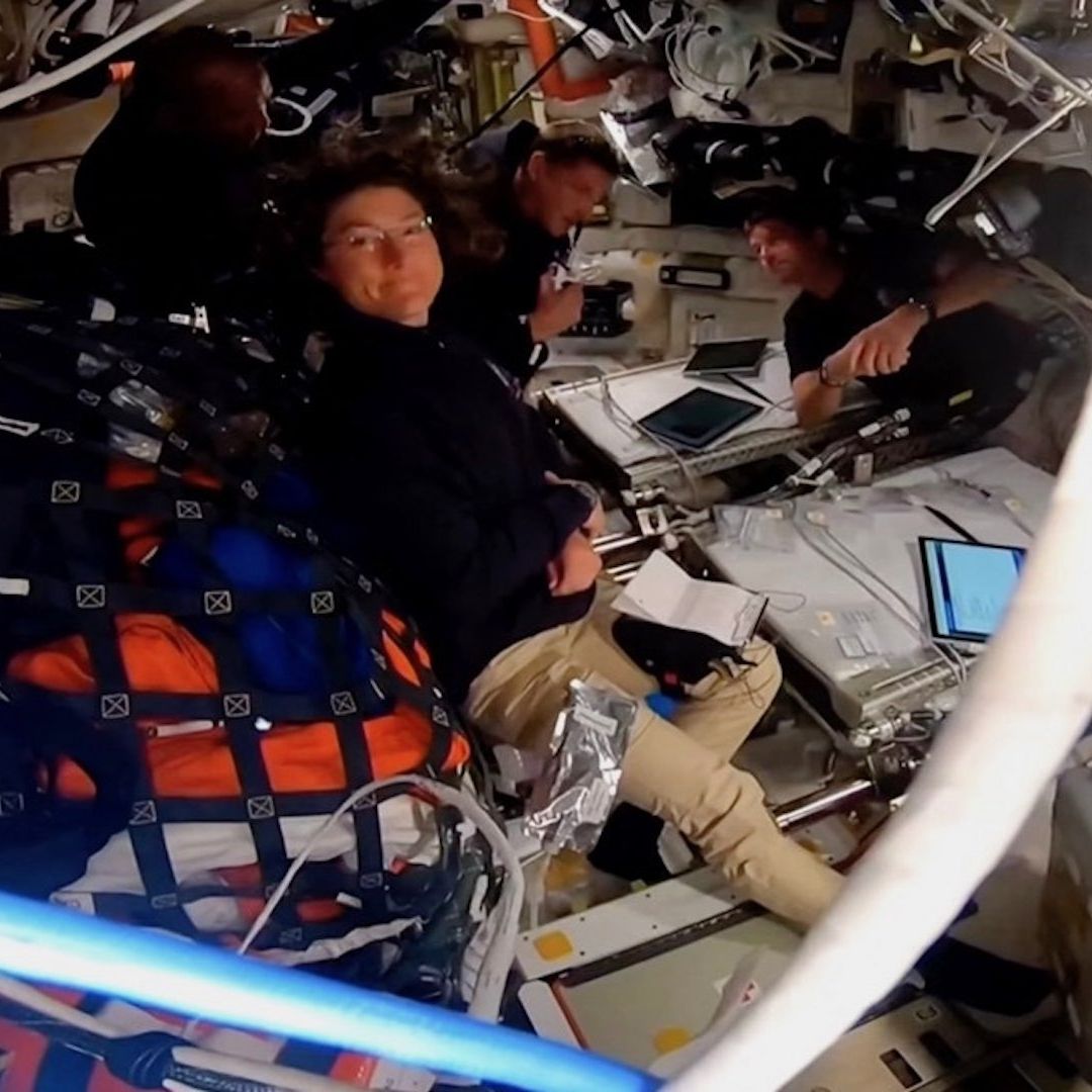 Astronautas de Artemis II responden preguntas del público