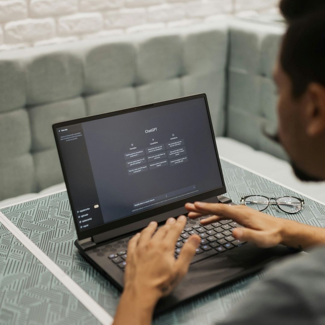 Ante el avance de la tecnología por la Inteligencia Artificial existen algunos empleos que están en riesgo