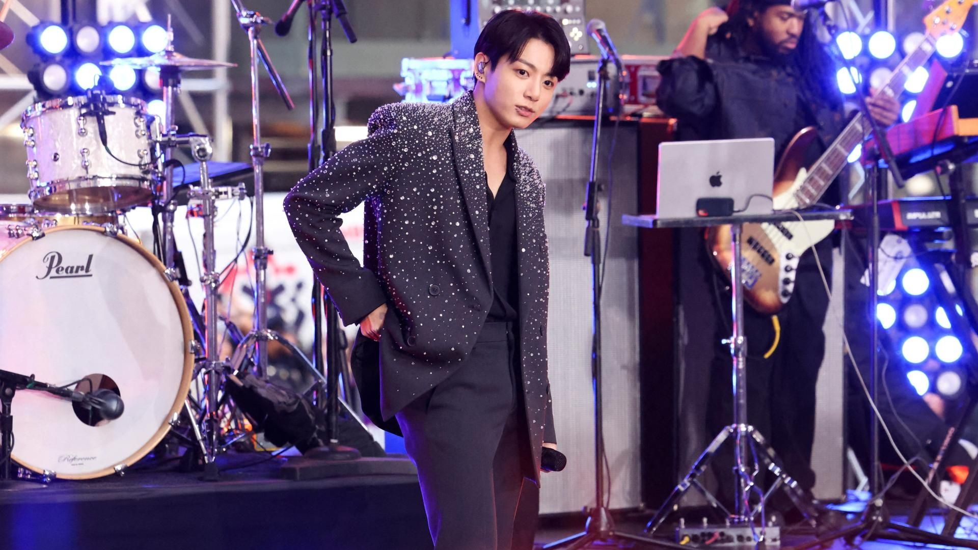 Se alistan al Ejército Jimin y Jungkook, de BTS