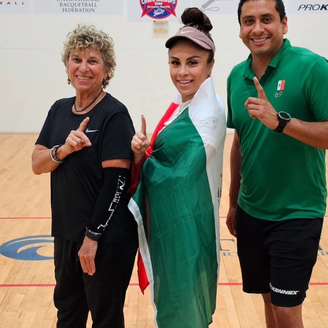 No ha habido una atleta más dominando en su deporte como Paola Longoria. Foto International Racquetball Federation - IRF