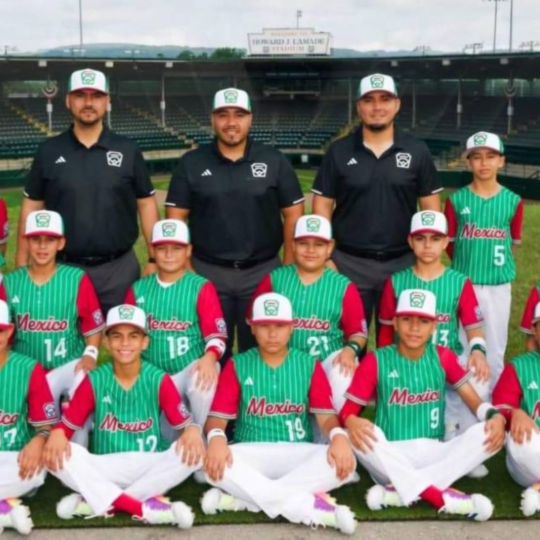 El coach Ricky fue gran impulsor de este equipo de Matamoros, Tamaulipas. Foto Liga Pequeña de Beisbol Matamoros A.C