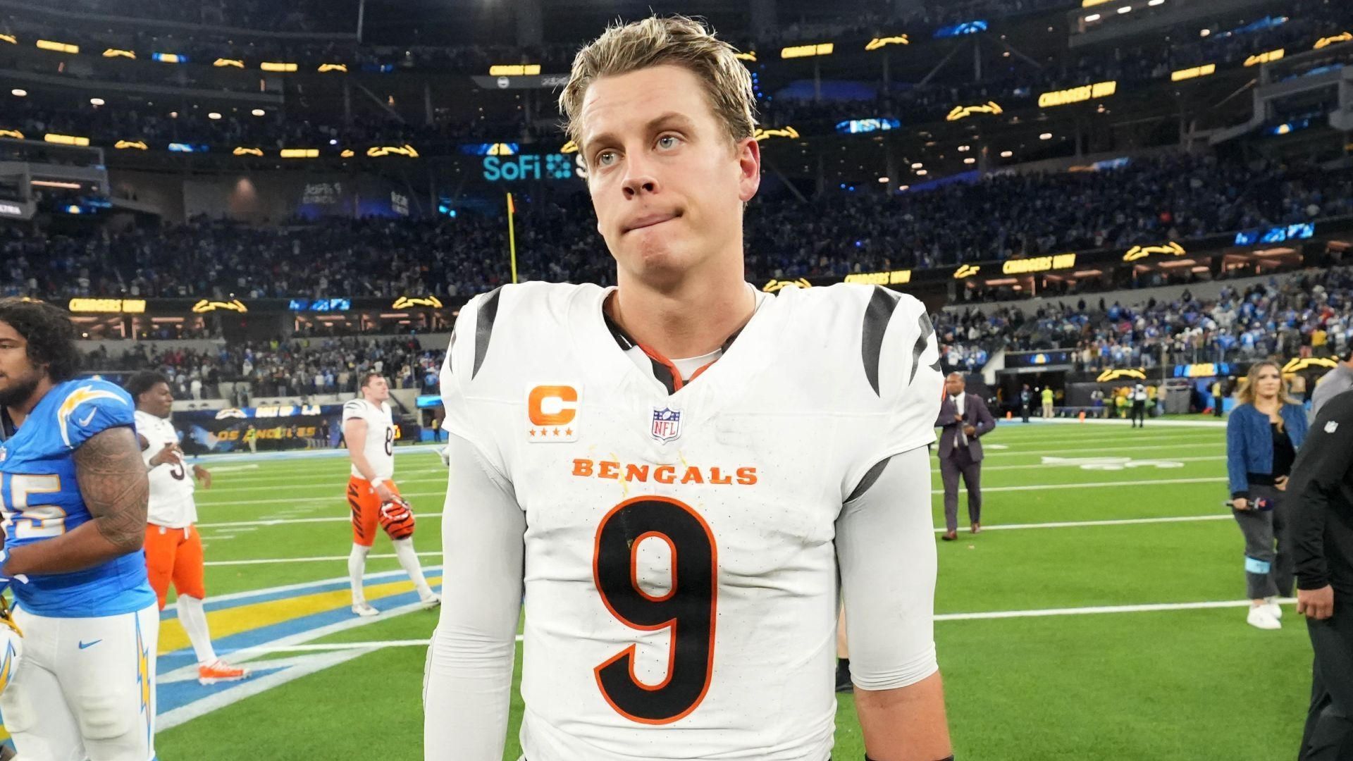 Joe Burrow estaba en el terreno de juego cuando los ladrones saquearon su domicilio.